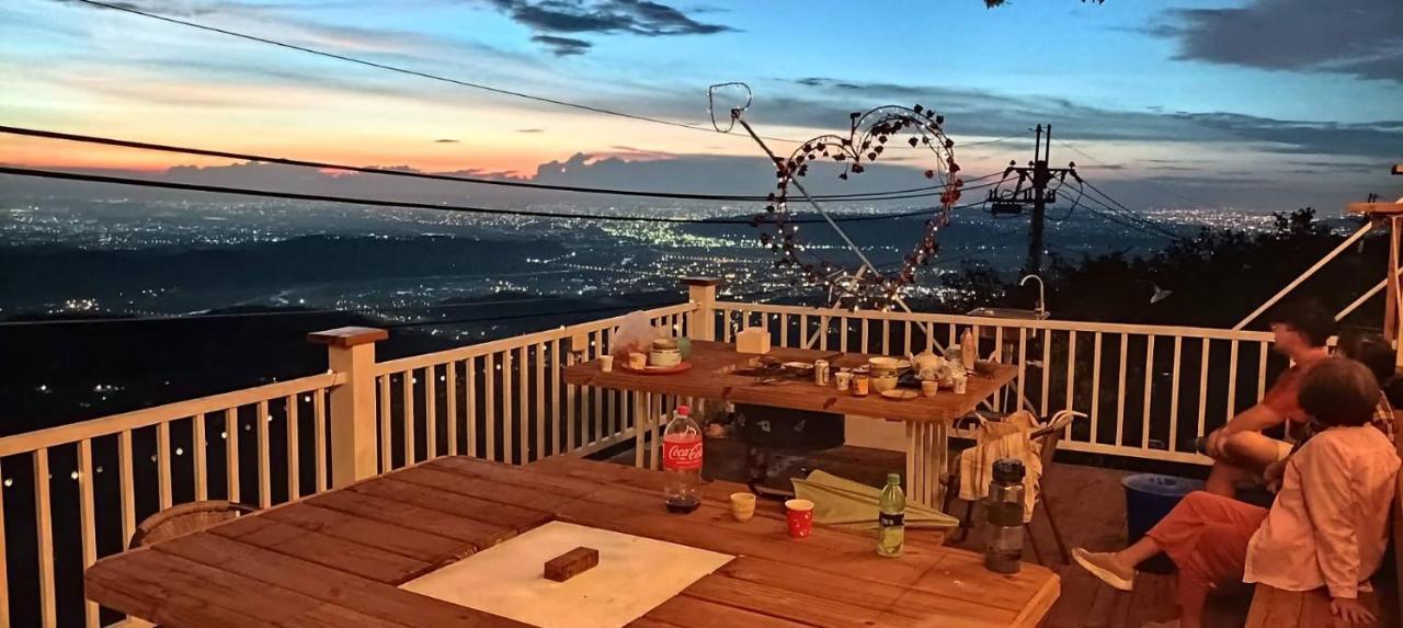 Sky Lounge B&B Жушан Екстериор снимка