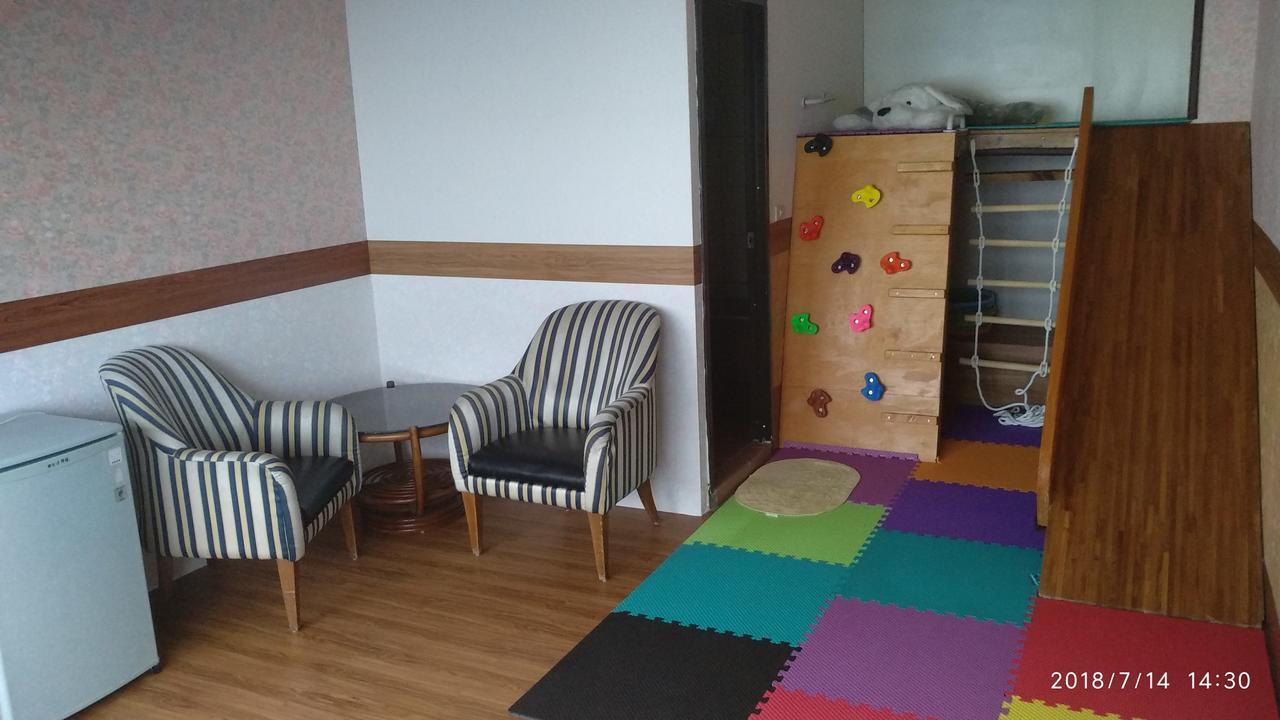 Sky Lounge B&B Жушан Екстериор снимка